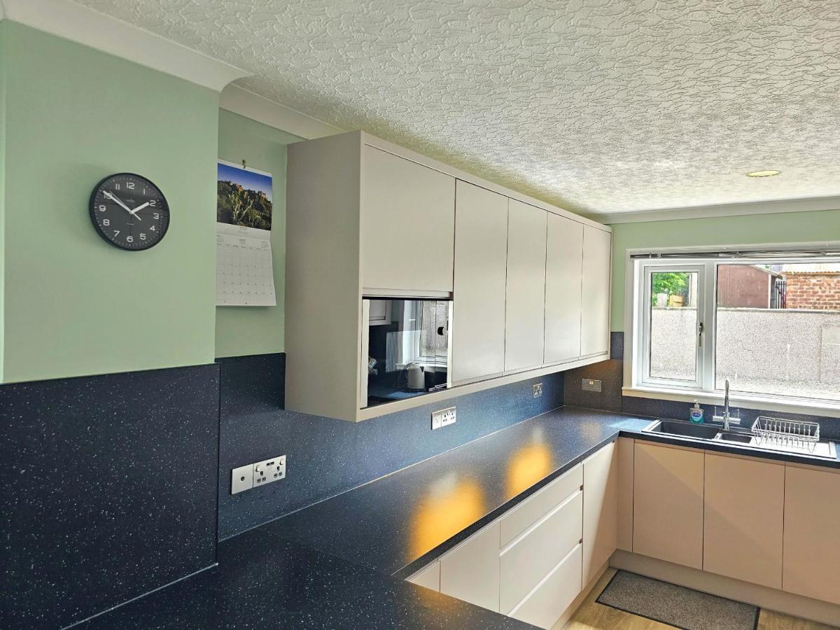 Mystayinn Abermar Guest House Inverness Ngoại thất bức ảnh