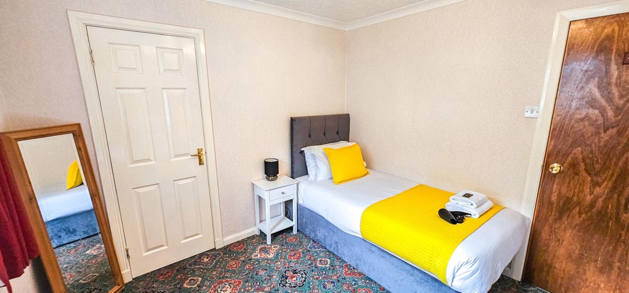 Mystayinn Abermar Guest House Inverness Ngoại thất bức ảnh