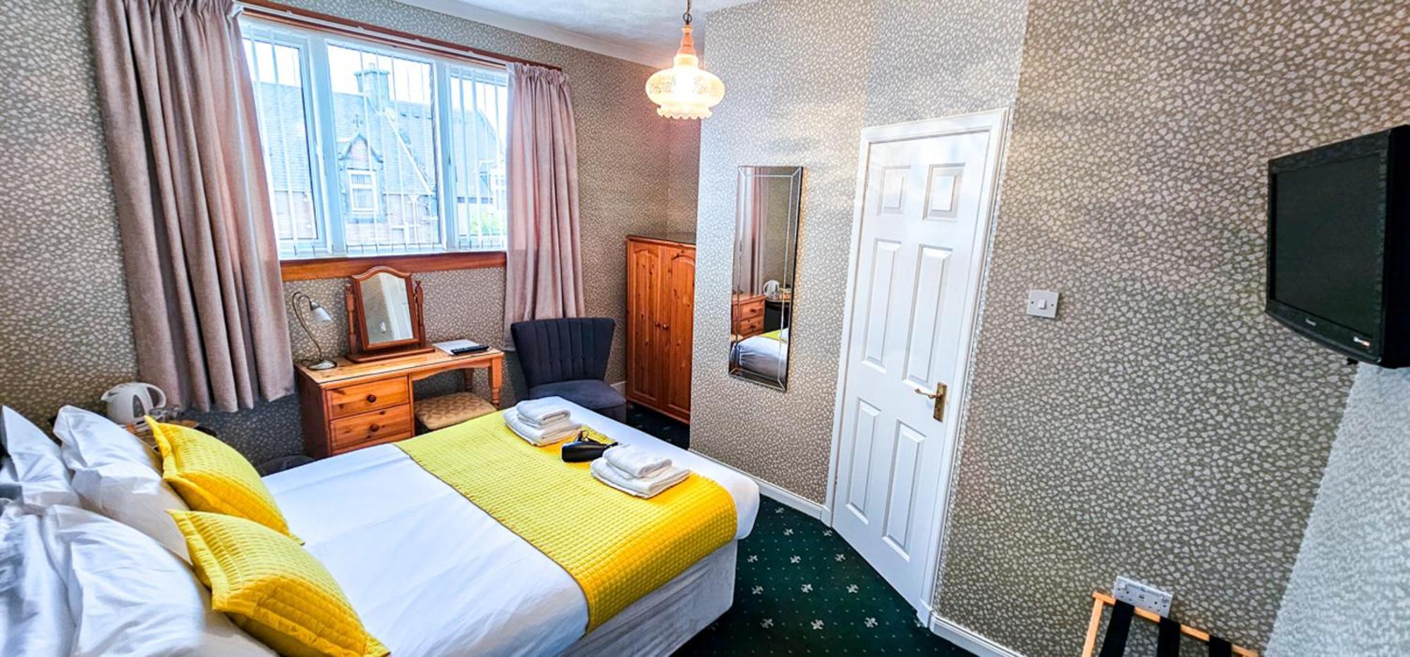 Mystayinn Abermar Guest House Inverness Ngoại thất bức ảnh