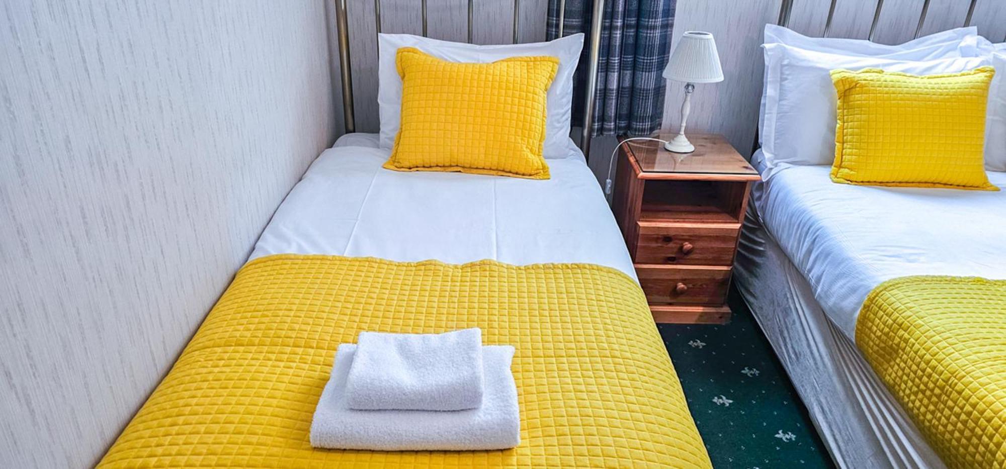 Mystayinn Abermar Guest House Inverness Ngoại thất bức ảnh
