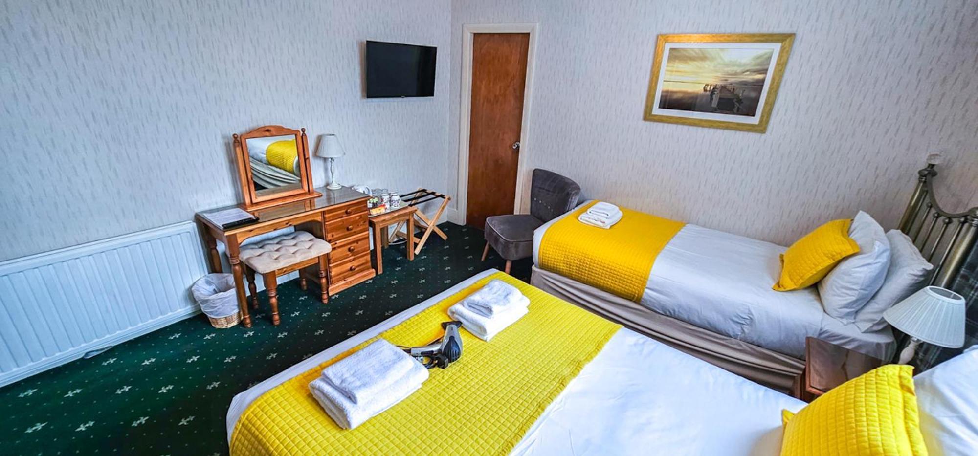 Mystayinn Abermar Guest House Inverness Ngoại thất bức ảnh