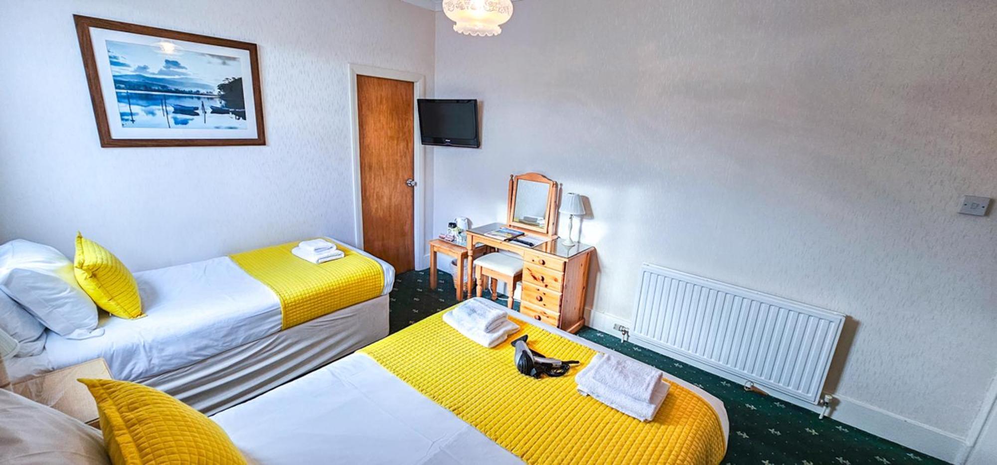 Mystayinn Abermar Guest House Inverness Ngoại thất bức ảnh