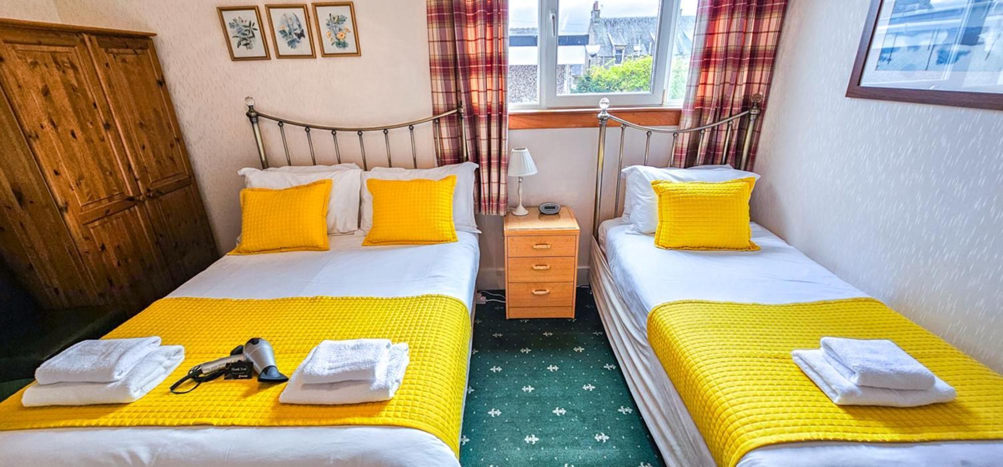 Mystayinn Abermar Guest House Inverness Ngoại thất bức ảnh