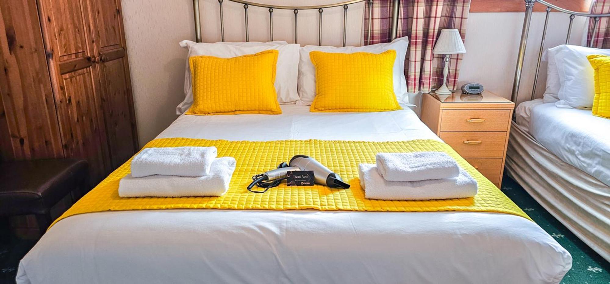 Mystayinn Abermar Guest House Inverness Ngoại thất bức ảnh